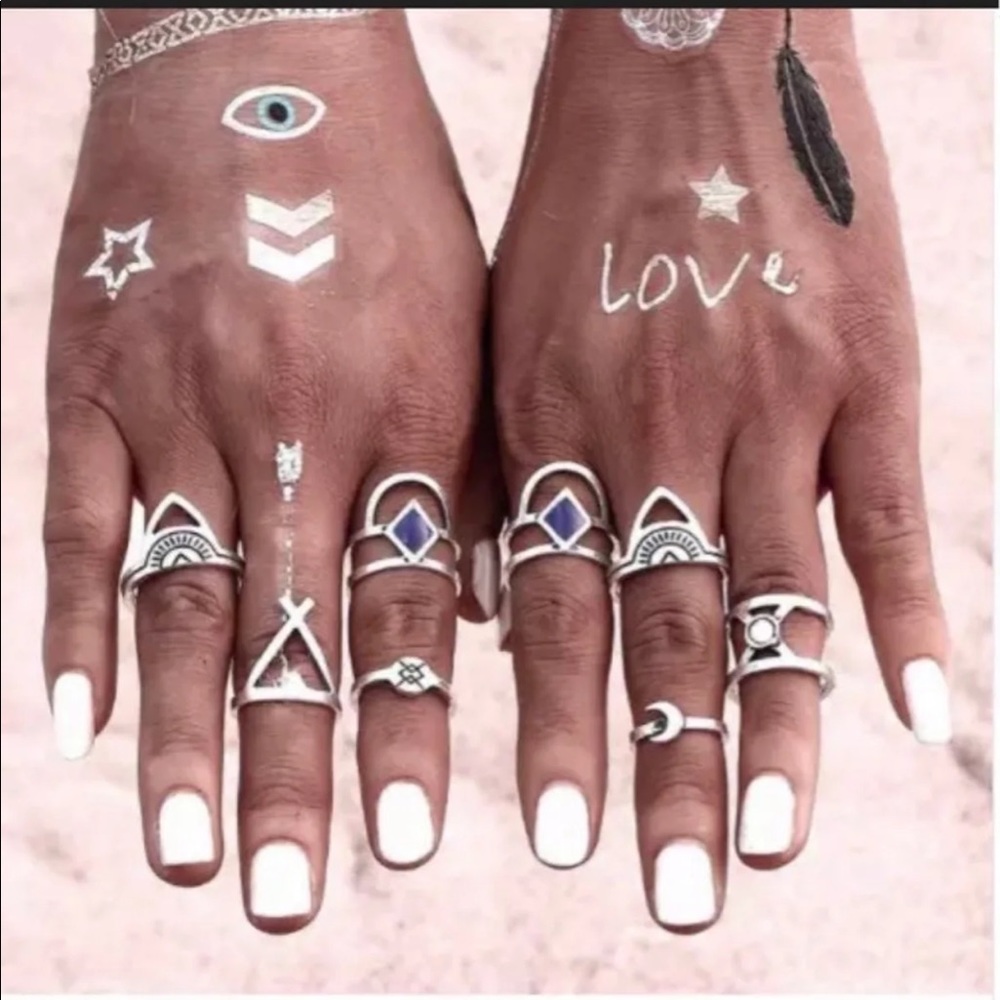 8 piece triangle ring set silver & blue